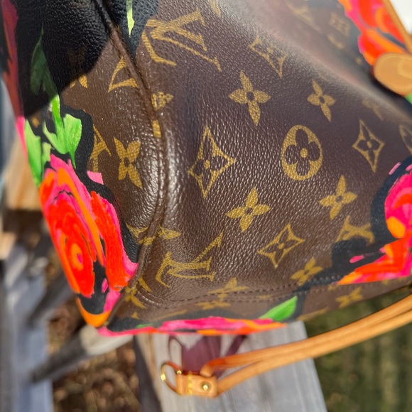 Louis Vuitton Limited Edition Stephen Sprouse Neverfull Roses - Picture 6 of 17